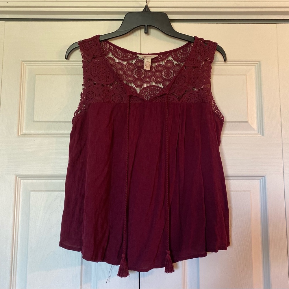 maroon flowy tank top